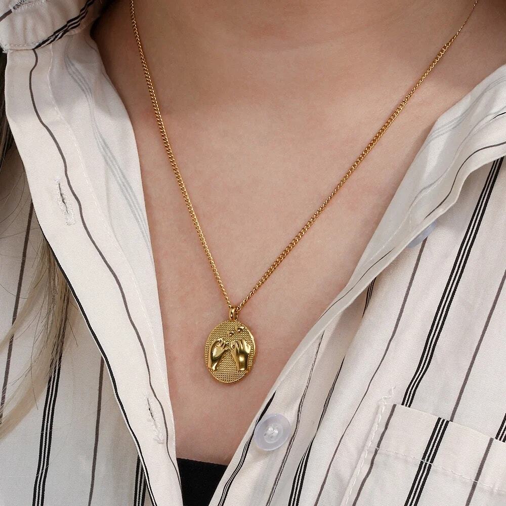 Pinky Promise Oval Pendant Necklace Friendship Gift For Her 18K Gold Plated - Picture 3 of 13